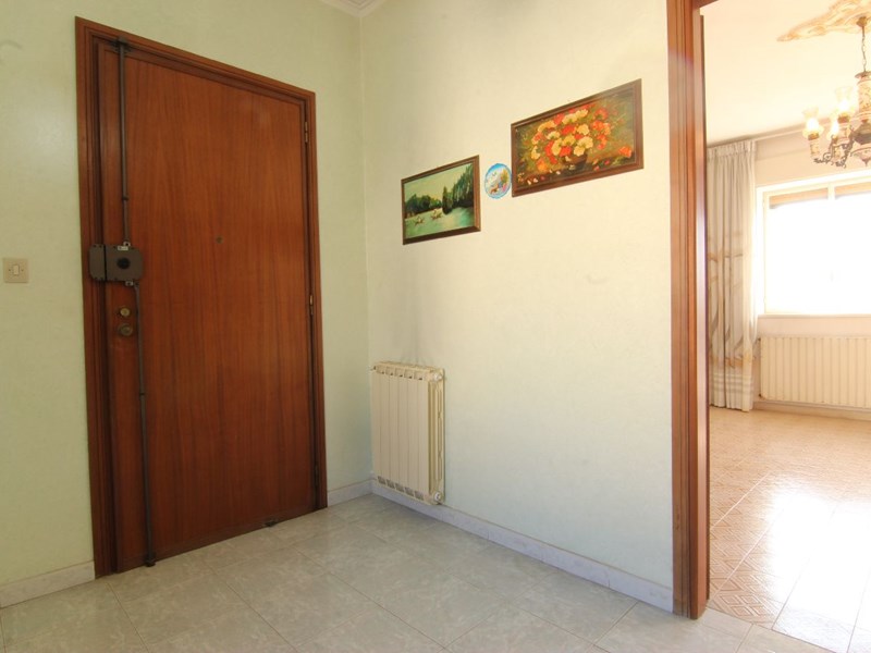Quadrilocale in Vendita a Siracusa, zona Viale Teocrito, 99'000&euro;, 110 m²