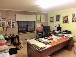 Ufficio in Vendita a Lucca, 115'000€, 82 m²