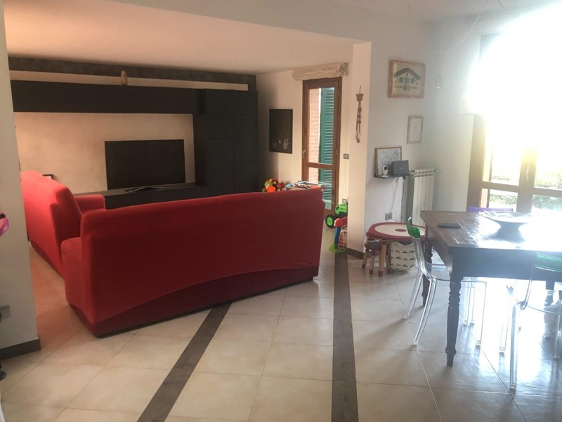 Casa Indipendente in Vendita a Montopoli in Val d'Arno, zona Musciano, 280'000€, 130 m², arredato