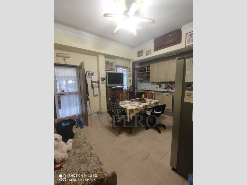 Quadrilocale in Vendita a Ventimiglia, zona Logge, 250'000€, 125 m²