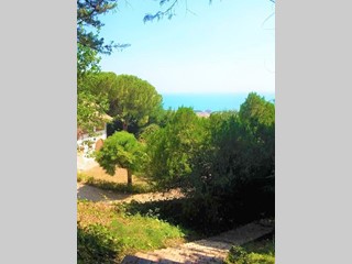 Casa Indipendente in Vendita a Tortoreto, 590'000€, 2400 m²