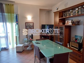 Quadrilocale in Vendita a Carrara, zona Avenza, 149'000&euro;, 75 m²