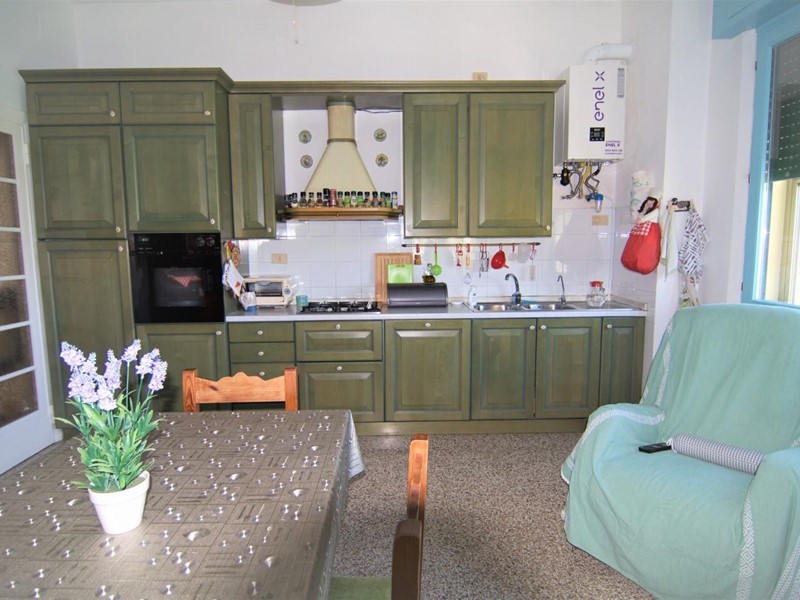 Attico in Vendita a Pisa, 300'000€, 115 m², con Box