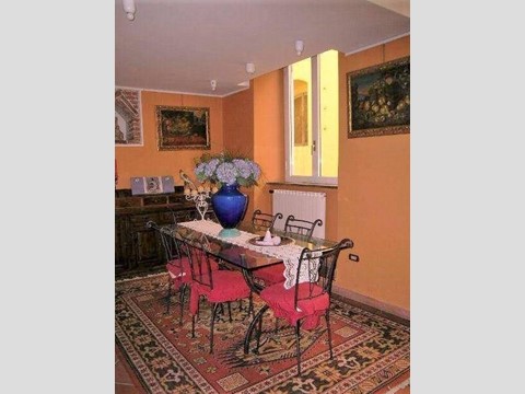 Appartamento in Vendita a Lucca, 550'000&euro;, 230 m²