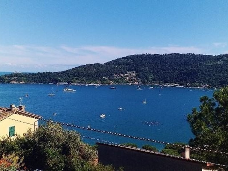 Casa Semi Indipendente in Vendita a Portovenere, 500'000€, 110 m², con Box