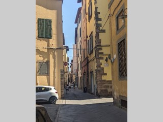 Immobile commerciale in Vendita a Lucca, 90'000€, 40 m²
