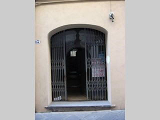 Immobile commerciale in Affitto a Lucca, 1'000€, 60 m²