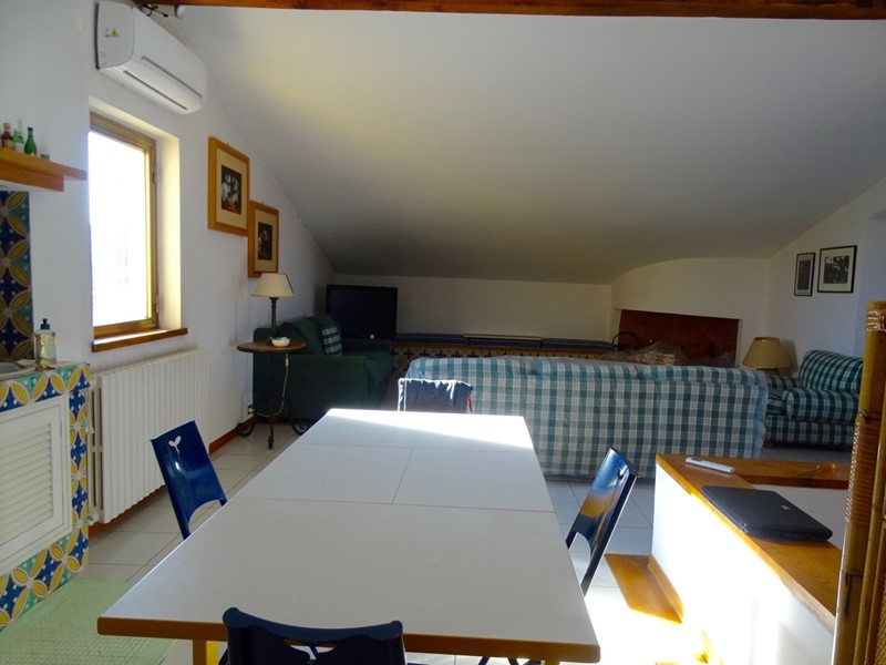 Trilocale in Vendita a Sarzana, 160'000€, 98 m²