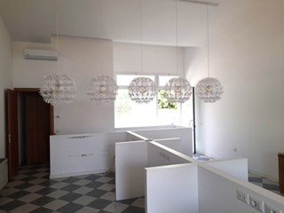 Capannone in Affitto a Senigallia, 700€, 62 m²