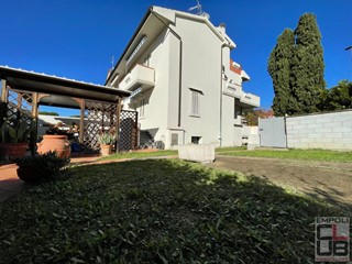 Villetta a schiera in Vendita a Empoli, 420'000€, 135 m²