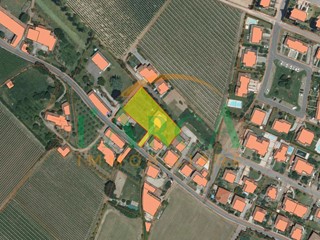 Terreno edificabile in Vendita a Adro, zona Torbiato, 500'000€, 2100 m²