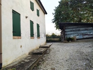 Casa Semi Indipendente in Vendita a Casale sul Sile, 220'000€, 250 m²