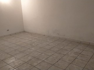 Box in Vendita a Seregno, 12'000€, 25 m²
