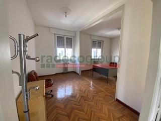 Appartamento in Vendita a Livorno, zona Centro cittÃ, 220'000&euro;, 200 m²