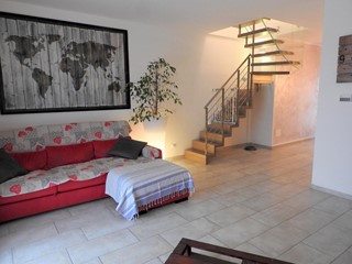 Quadrilocale in Vendita a Cecina, 260'000€, 115 m², arredato, con Box