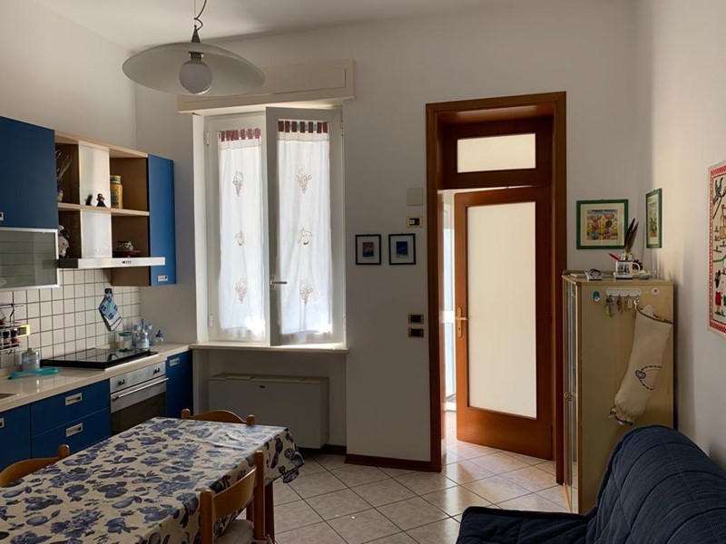 Appartamento in Affitto a Viareggio, zona Centro, 100 m², arredato