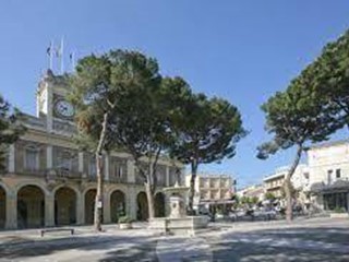 Immobile commerciale in Affitto a Morciano di Romagna, 600€, 45 m²