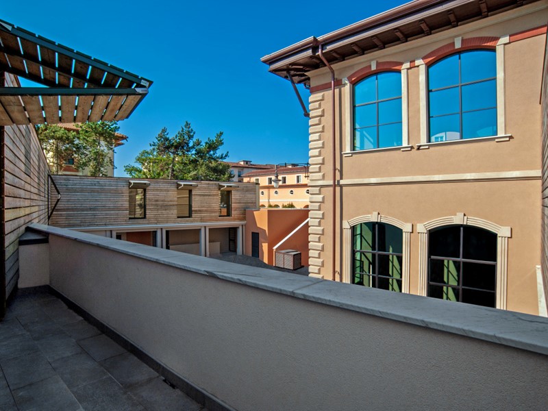 Quadrilocale in Vendita a Sarzana, 333'000€, 90 m², con Box