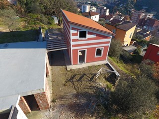 Casa Indipendente in Vendita a Arcola, 280'000€, 242 m²