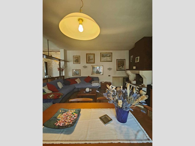 Appartamento in Vendita a Licciana Nardi, 139'000€, 130 m²