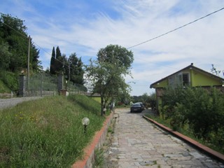 Casa Semi Indipendente in Vendita a Sarzana, zona Falcinello, 230'000&euro;, 140 m², arredato, con Box