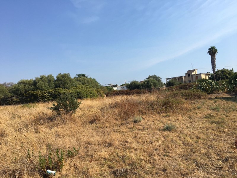 Terreno edificabile in Vendita a Siracusa, zona Teracati Grotticelle, 100'000€, 1172 m²