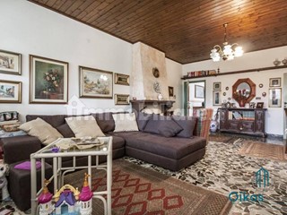 Appartamento in Vendita a Forte dei Marmi, zona Vittoria Apuana, 410'000€, 90 m², arredato