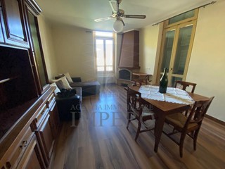 Quadrilocale in Vendita a Ventimiglia, 180'000€, 90 m²