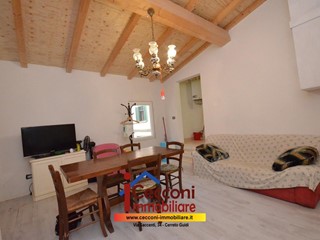 Appartamento in Vendita a Cerreto Guidi, zona Lazzeretto, 140'000€, 100 m²