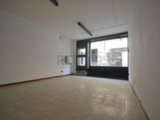 Immobile commerciale in Vendita a Valdagno, zona CENTRO STORICO, 30'000€, 30 m²
