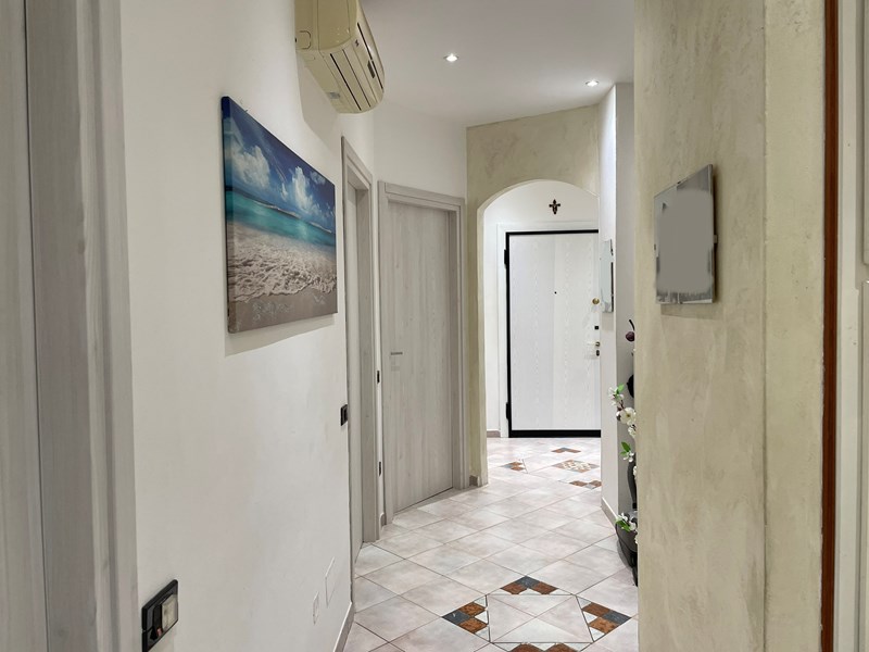 Appartamento in Vendita a Forlì, zona piscina comunale, 189'000&euro;, 100 m², arredato, con Box