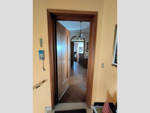 Casa Indipendente in Vendita a Camburzano, 169'000€, 270 m²