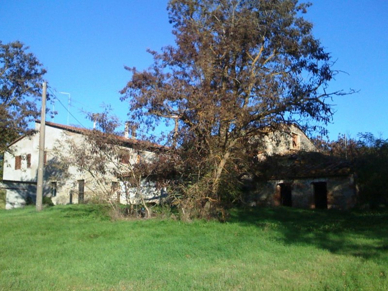 Casale in Vendita a Casole d'Elsa, zona Cavallano, 380'000€, 750 m²
