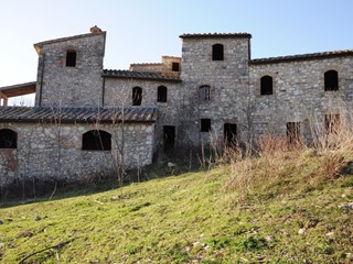 Casale in Vendita a Colle di Val D'Elsa, zona Le Grazie, 450'000&euro;, 1000 m²