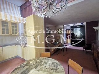 Bilocale in Vendita a Santa Croce sull'Arno, 90'000€, 100 m², con Box