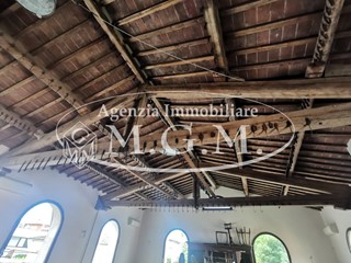 Loft in Vendita a Santa Croce sull'Arno, 110'000€, 92 m²