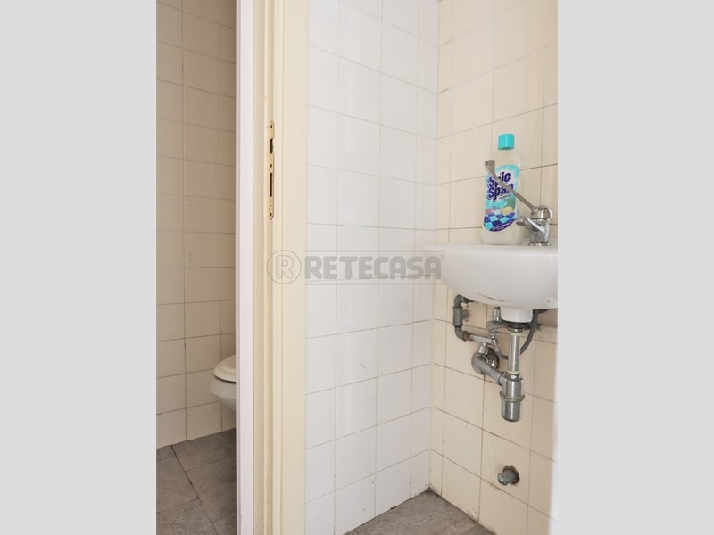 Immobile commerciale in Vendita a Vicenza, 225'000€, 89 m²