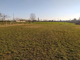 Terreno industriale in Vendita a Pontecchio Polesine, 74'000€, 900 m²