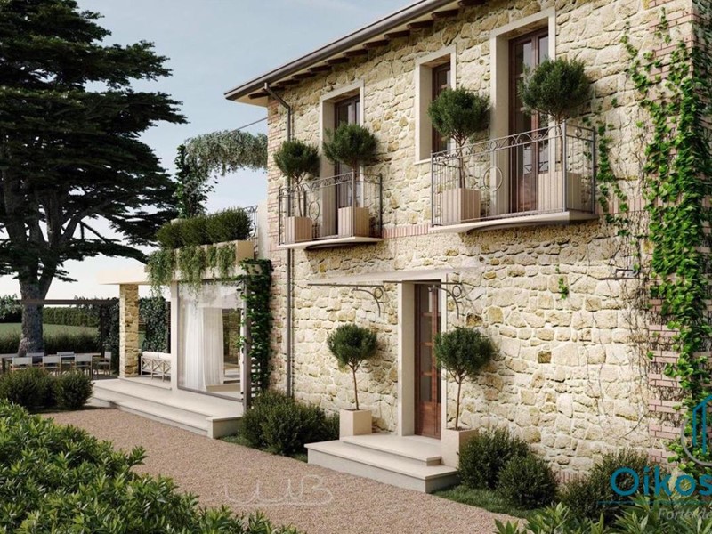 Villa in Vendita a Pietrasanta, 1'900'000€, 290 m², arredato