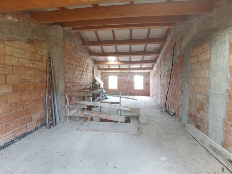 Villetta a schiera in Vendita a Poggio Torriana, 180'000€, 150 m²