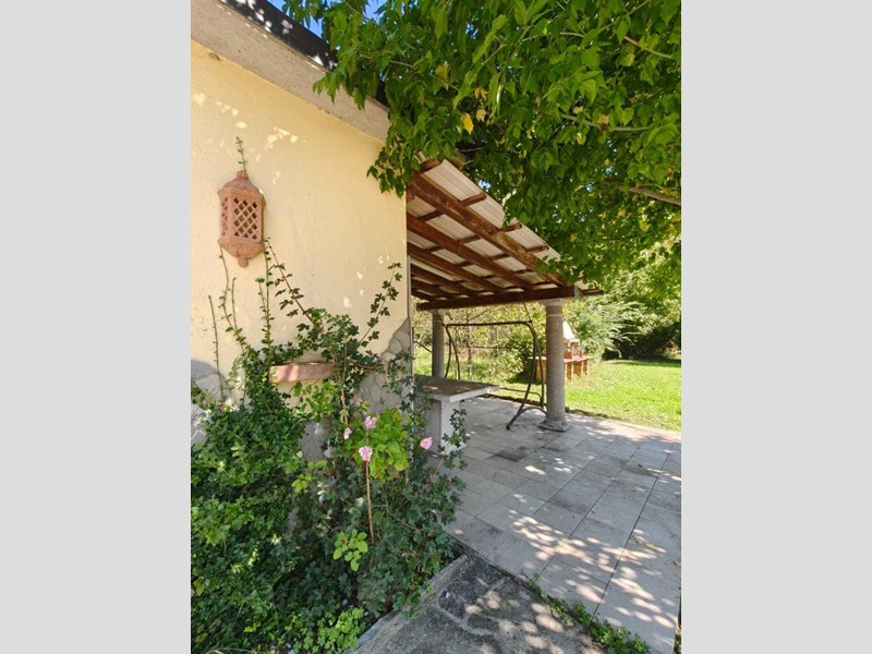 Casa Semi Indipendente in Vendita a Filattiera, 129'000€, 92 m², arredato