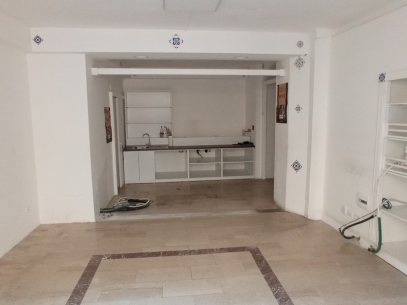 Immobile commerciale in Affitto a Ragusa, zona Centro storico, 350€, 40 m²