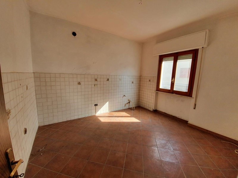 Quadrilocale in Vendita a Lamporecchio, 80'000€, 100 m²