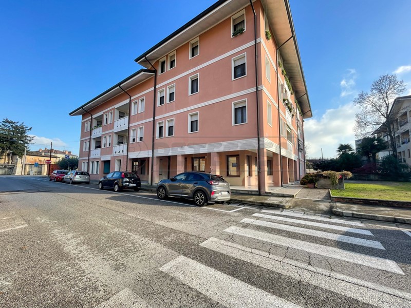 Ufficio in Vendita a Palmanova, 99'000€, 80 m²
