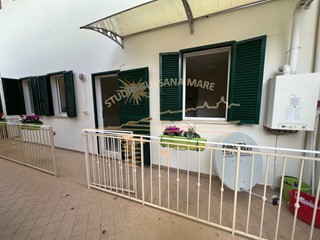Trilocale in Vendita a Sanremo, 129'000€, 65 m²