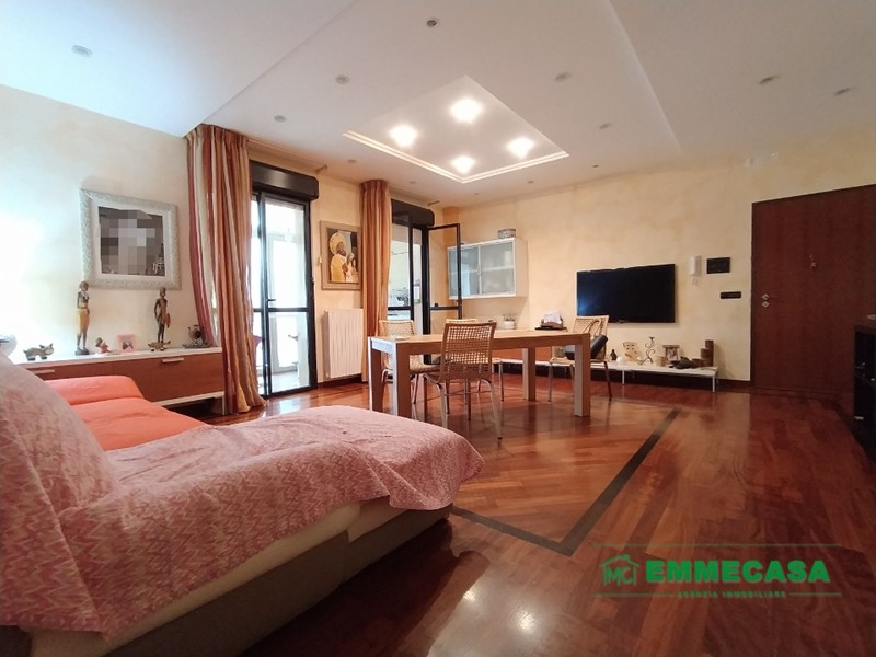 Trilocale in Vendita a Valenzano, 143'000€, 95 m²