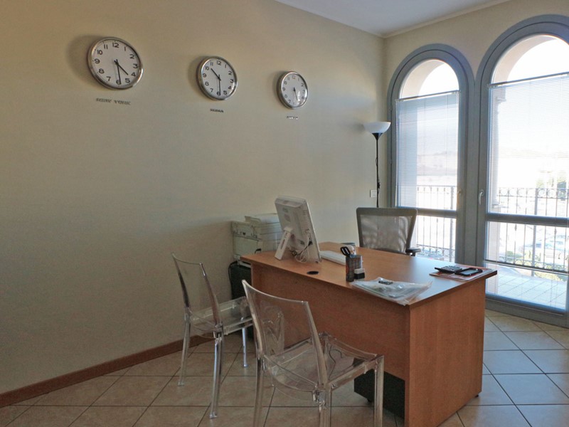 Trilocale in Vendita a Rovato, 165'000€, 84 m²