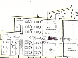 Immobile commerciale in Affitto a Siena, 800€, 85 m²