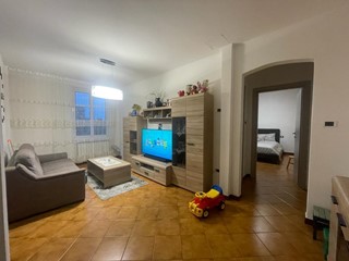 Trilocale in Vendita a La Spezia, zona EST, 110'000€, 65 m²