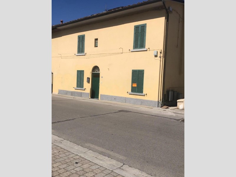 Casa Semi Indipendente in Vendita a San Miniato, zona Molino D'egola, 115'000€, 140 m²